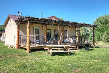 Picketwire Lodges in Weston, Colorado